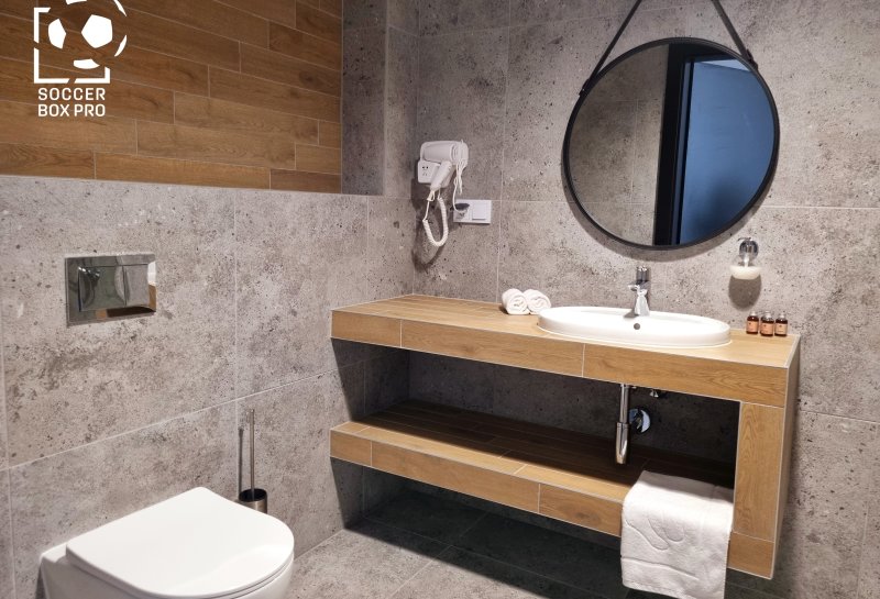 2.10 pokoj dwuosobowy - Continental Trade